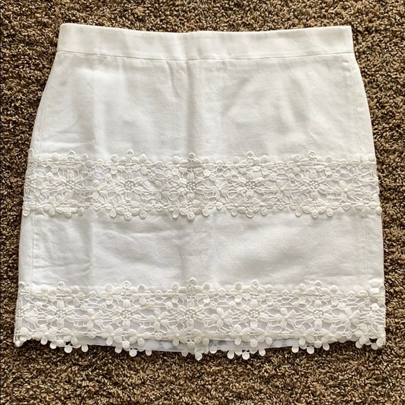 J Crew Factory Floral Lace Skirt - Picture 1 of 3